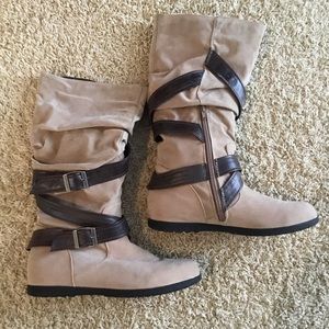 Coconuts by Matisse Dayton wraparound strap boots